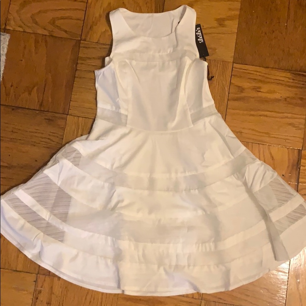 Full skirt dress